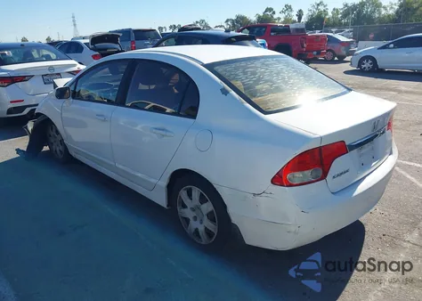 2009 Honda Civic Lx z USA, uszkodzony, nr VIN 19XFA16549E036147